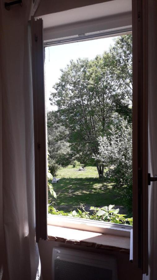 Hotel Les Muzards Châtel-Montagne Zewnętrze zdjęcie